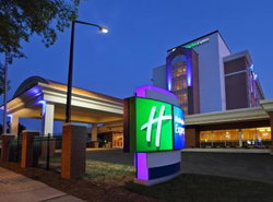 Holiday Inn Express Augusta Downtown, an IHG Hotel
