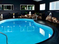 Sierra Blue Hotel & Swim Club