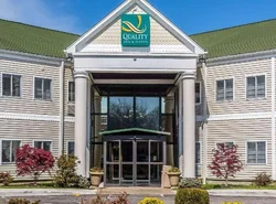Quality Inn & Suites Middletown - Newport