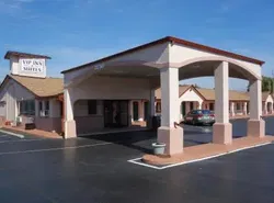 VIP Inn and Suites