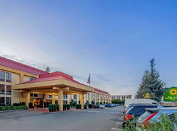 La Quinta by Wyndham Oakland Airport Coliseum