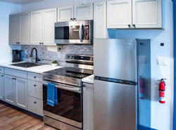 Palmer Suite 101, Hyland Hotel
