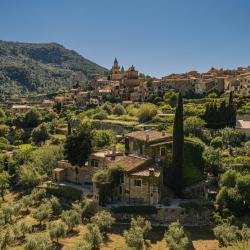 Majorca Accommodation Missouri