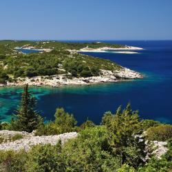 Vis Island Accommodation Missouri