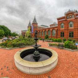 Smithsonian Institution, Washington Accommodation Missouri