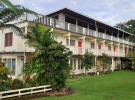 Dave Parker Eco Lodge Hotel Accommodation Missouri