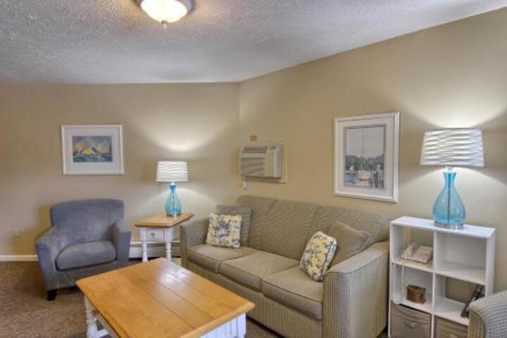 104 Pointes North Inn - thumb 6