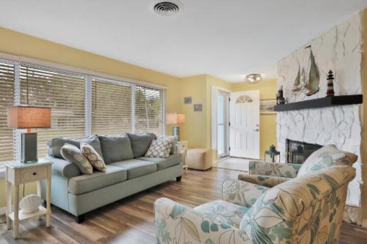 Laid Back In Largo - thumb 3