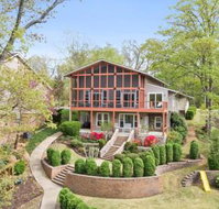 Ozark Mountain Lakehouse - Accommodation Missouri