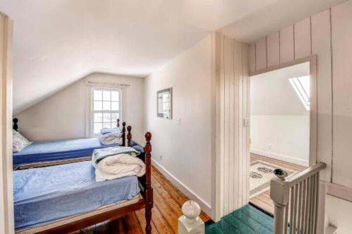 Ipswich Cottage W / Beautiful Views 5 Mins To Beach - thumb 5