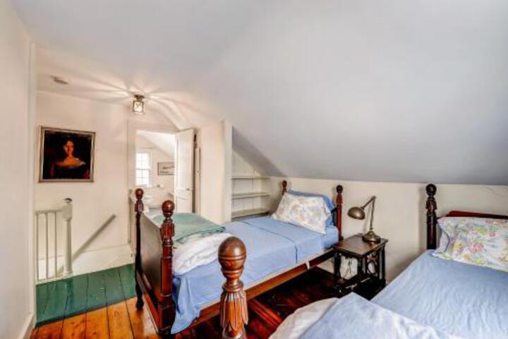 Ipswich Cottage W / Beautiful Views 5 Mins To Beach - thumb 6