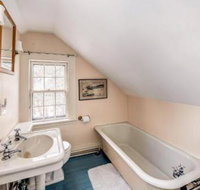 Ipswich Cottage w / Beautiful Views 5 Mins to Beach - Accommodation Missouri