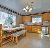 Cozy Big Bear Home with Yard  Patio 5 Mins to Lake - Accommodation Missouri