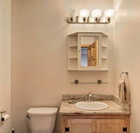 Waterfront Alburgh House on Lake Champlain - Accommodation Missouri