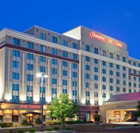 Hampton Inn  Suites Chicago-North Shore/Skokie - Accommodation Missouri