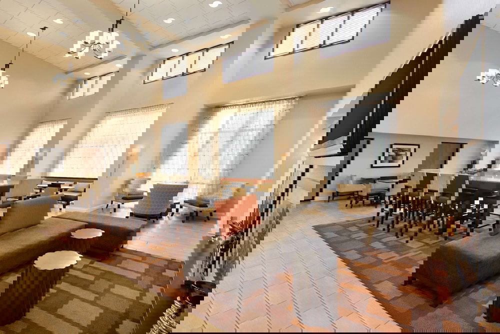 Hampton Inn & Suites Largo - thumb 2