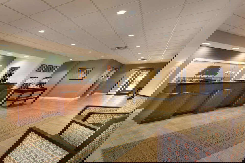 Hampton Inn & Suites Largo - thumb 3