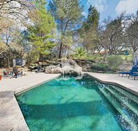 New Listing Spanish Hacienda W / Pool  Hot Tub 3 Bedroom Home - Accommodation Missouri