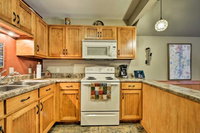 Pet Friendly Cabin Guntersville Lake 1.4 Mi