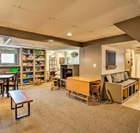 Cozy Updated Home by Fountain Lake  Main St - Accommodation Missouri