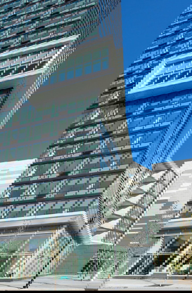 Deedee's Sky Rise Apartments - Newport 2 - thumb 0