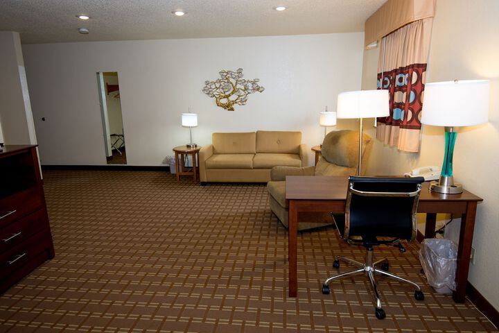 Super 8 By Wyndham Altoona - thumb 6