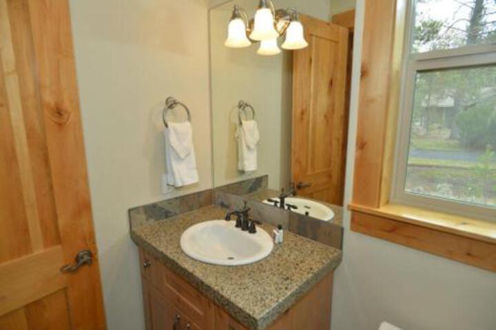 11 Klamath Lane - thumb 1
