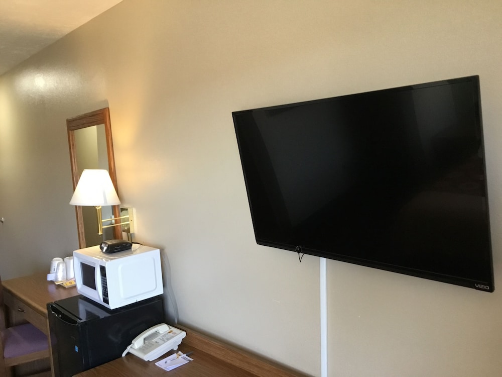 Super 8 By Wyndham Beaver UT - thumb 6