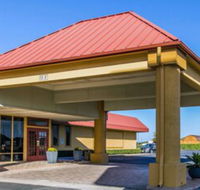 Quality Inn Ada near University - Accommodation Missouri