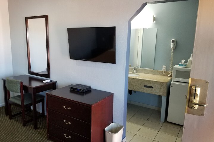 Travelodge By Wyndham Barstow - thumb 6