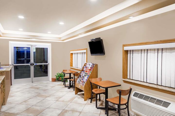 Travelodge By Wyndham Barstow - thumb 2