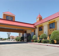 Red Roof Inn Plus Dallas - Addison - Accommodation Missouri