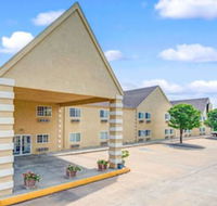 Super 8 by Wyndham De Soto - Accommodation Missouri