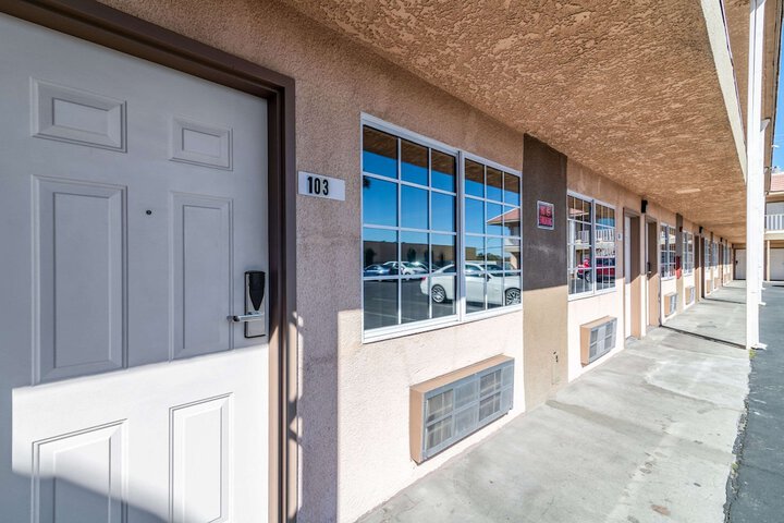 Rodeway Inn Barstow - thumb 6