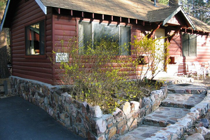 Cozy Hollow Lodge - thumb 1