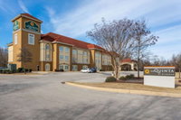 La Quinta Inn  Suites by Wyndham Huntsville Airport Madison