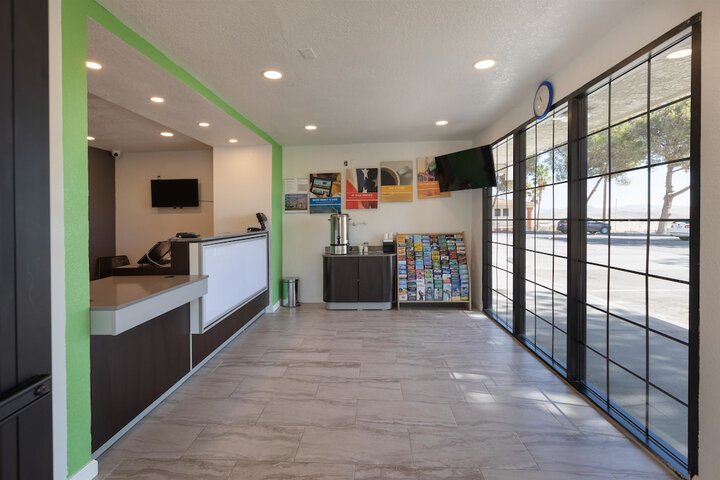 Studio 6 Barstow, CA - thumb 7