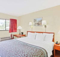 Days Inn by Wyndham Athens - Accommodation Missouri