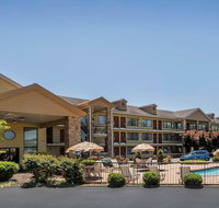 Quality Inn  Suites Sevierville - Pigeon Forge - Accommodation Missouri