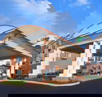 Holiday Inn Express  Suites Akron Regional Airport Area an IHG Hotel - Accommodation Missouri