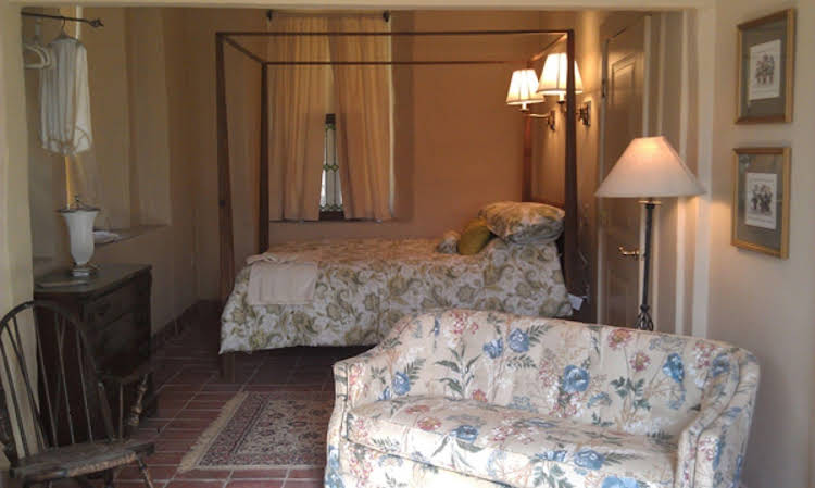 Tamaracks Country Villa - thumb 1