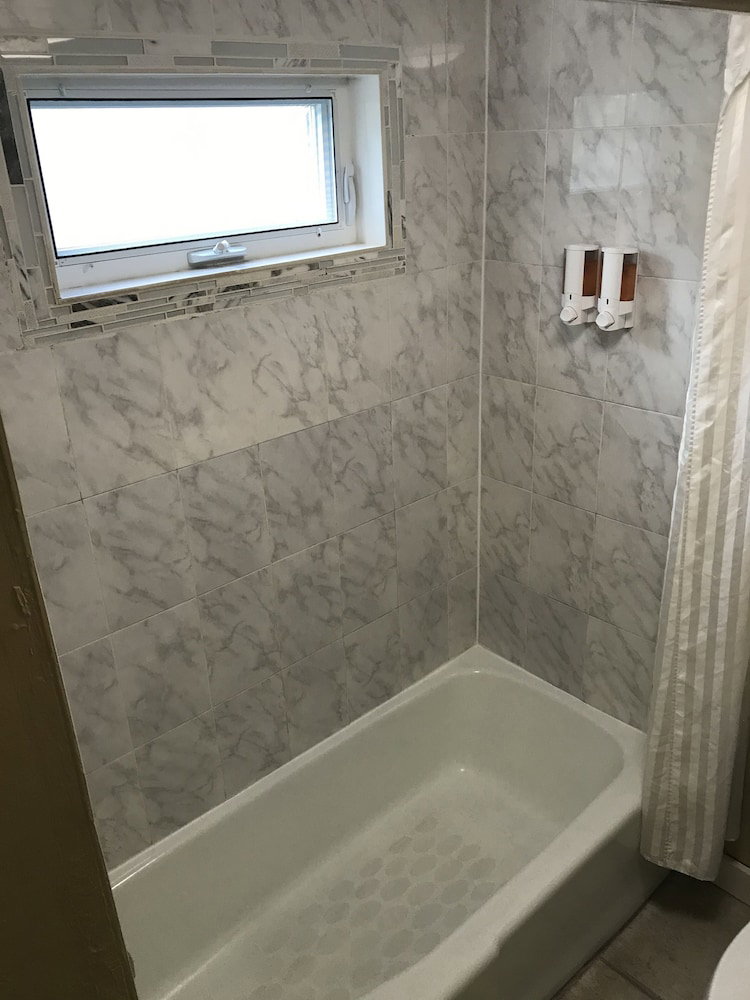 Immokalee Inn - thumb 6