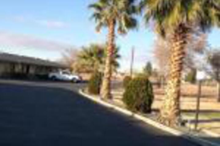 Apple Valley Motel - thumb 0