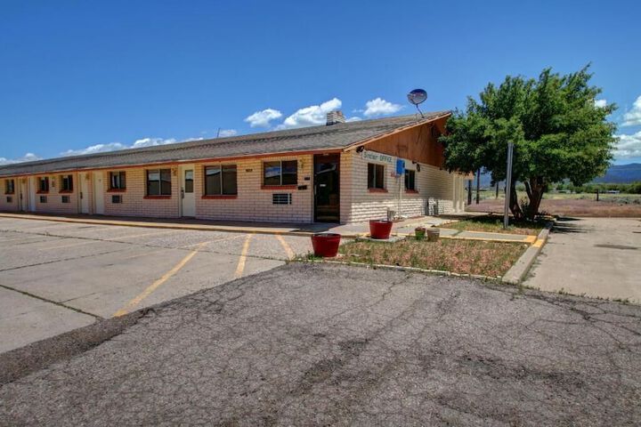 Country Inn - thumb 1