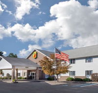 Super 8 by Wyndham Adrian - Accommodation Missouri