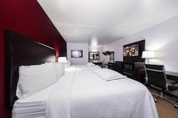 Red Roof Inn PLUS Huntsville - Madison