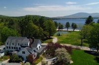 Inn at Pleasant Lake