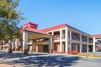 Red Roof Inn  Suites Scottsboro