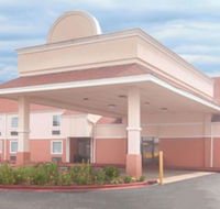 Days Inn by Wyndham Alma - Accommodation Missouri