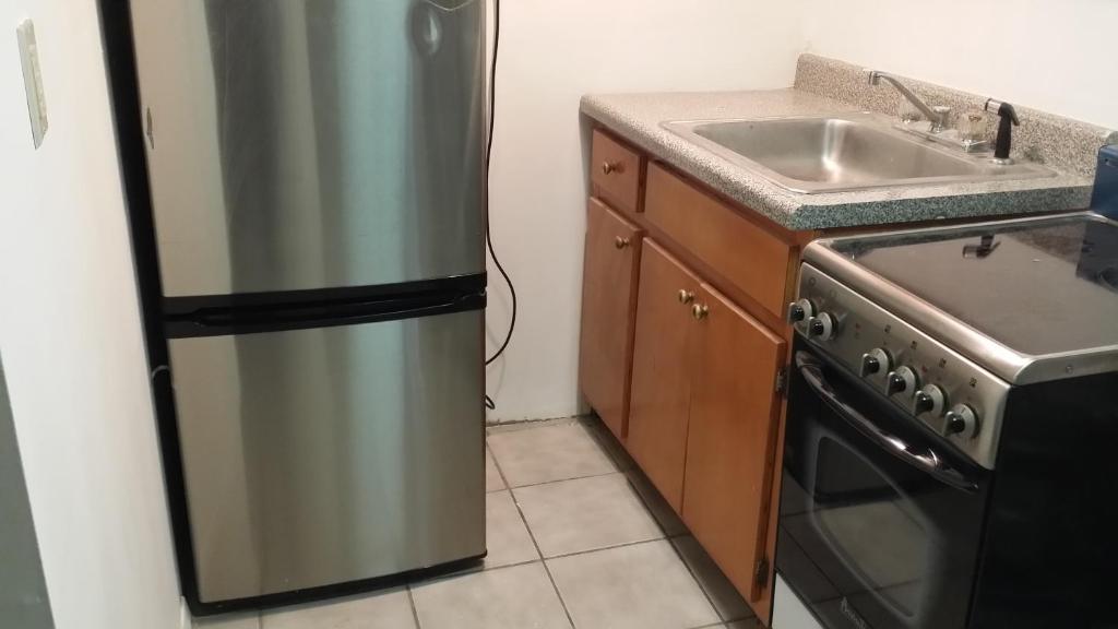 Dominiques Getaway NYC - thumb 3